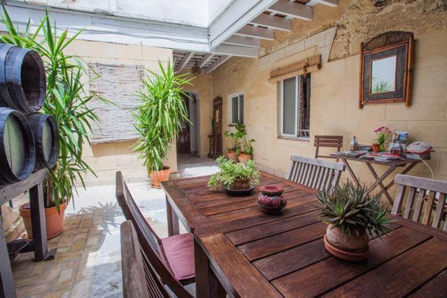 Apartamentos El Patio Andaluz Jerez de la Frontera Dış mekan fotoğraf